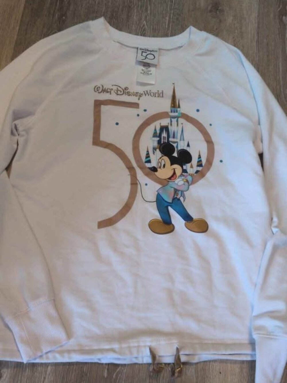 white Walt Disney World 50th Anniversary long-sleeve pullover xs